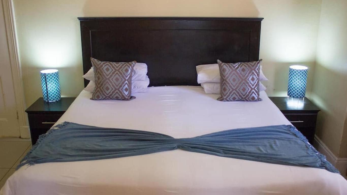 Maple's Guest House