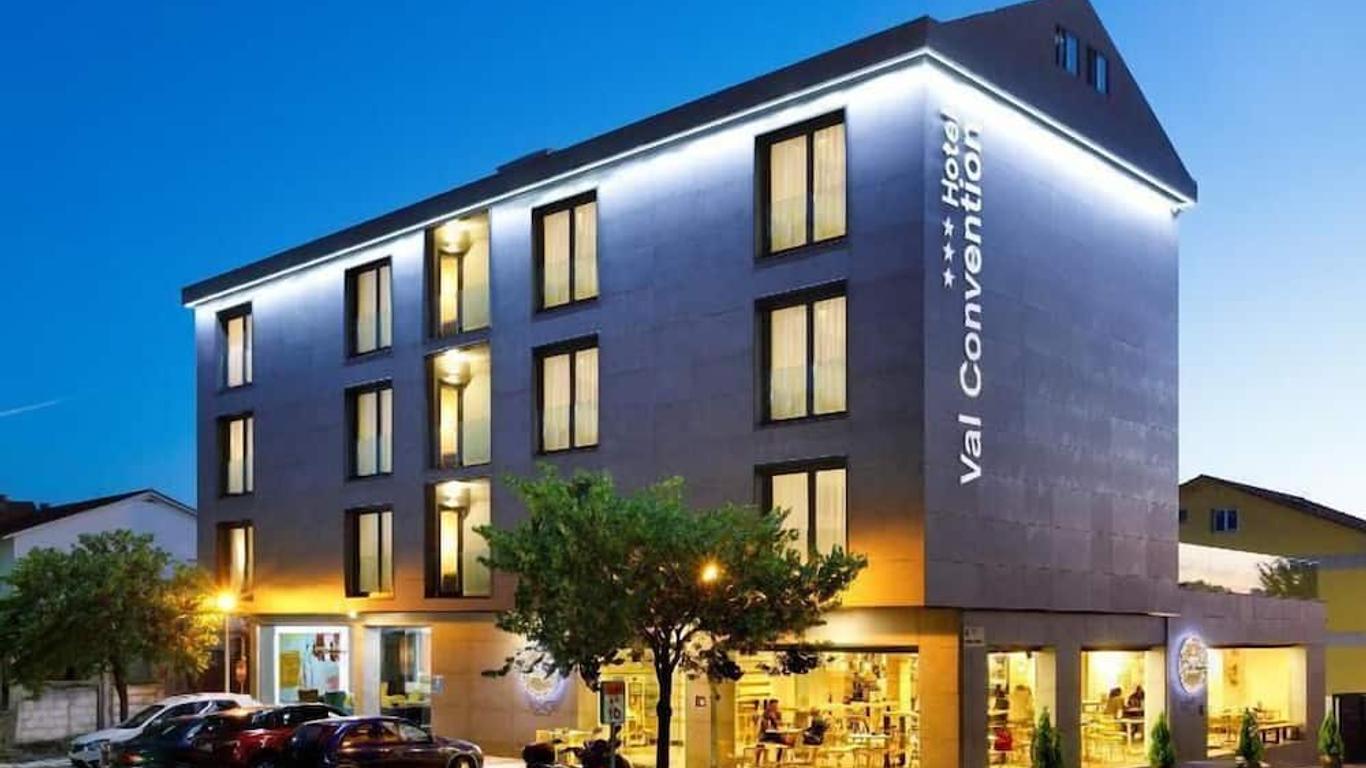 Hotel Val Convention
