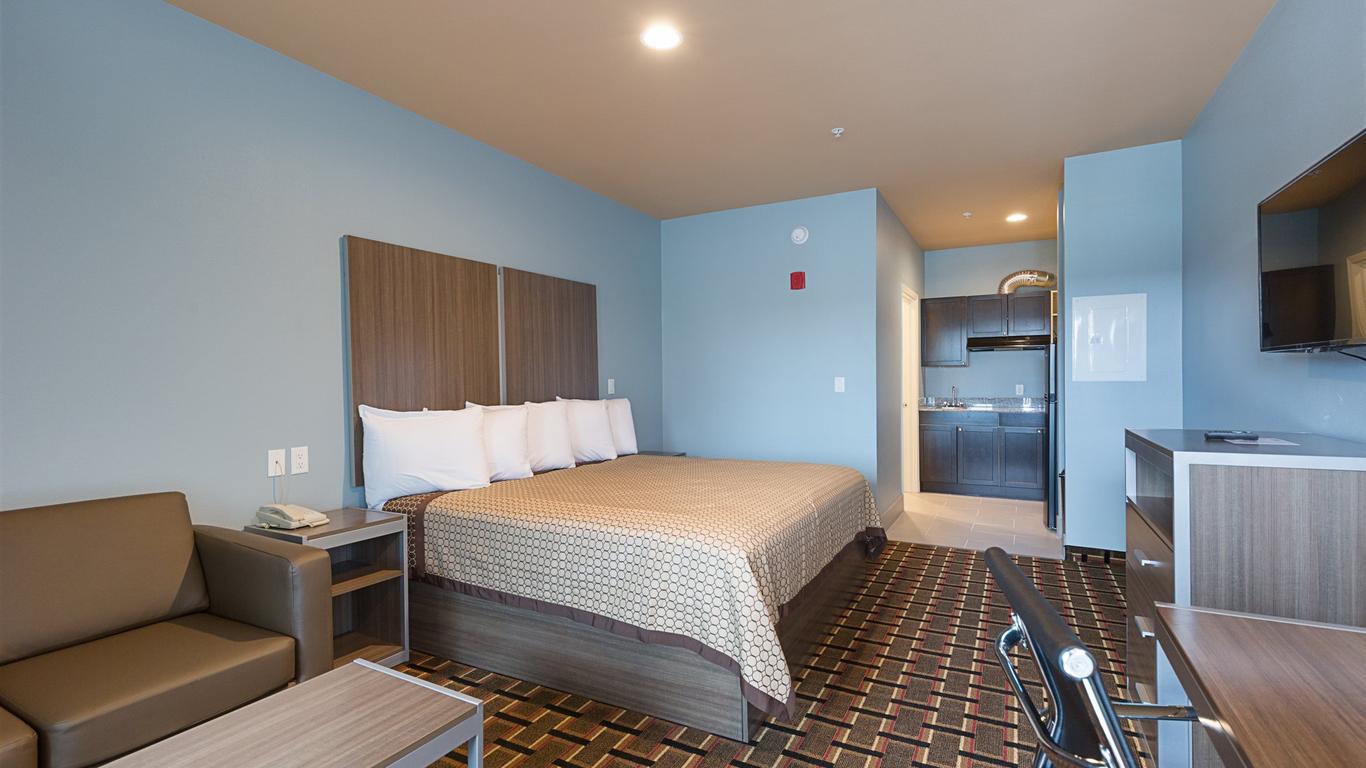 Scottish Inns & Suites - Crosby