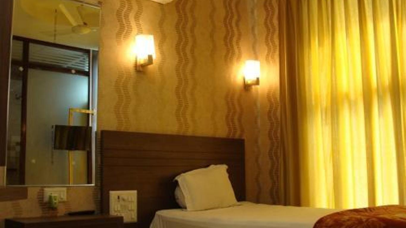 Tulsi Motel