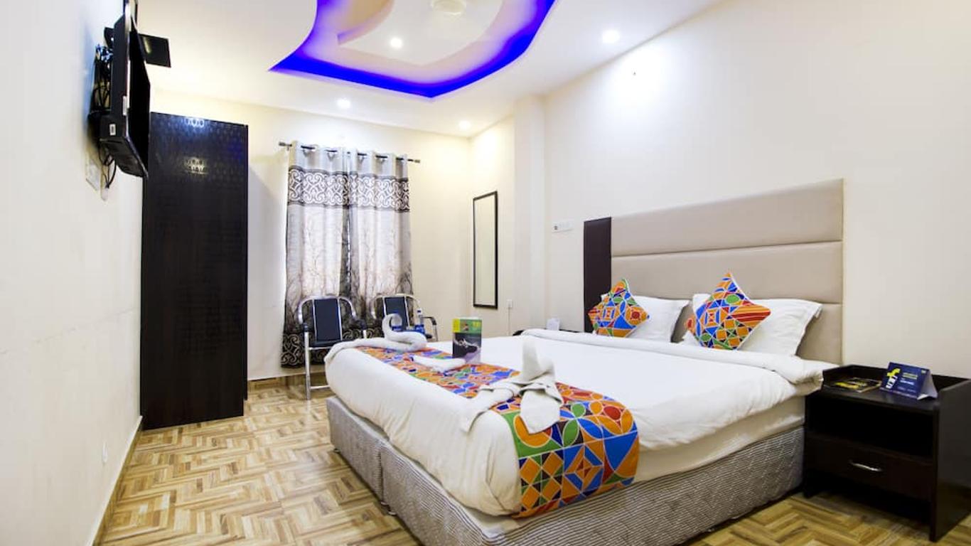 Hotel Deepak Residency
