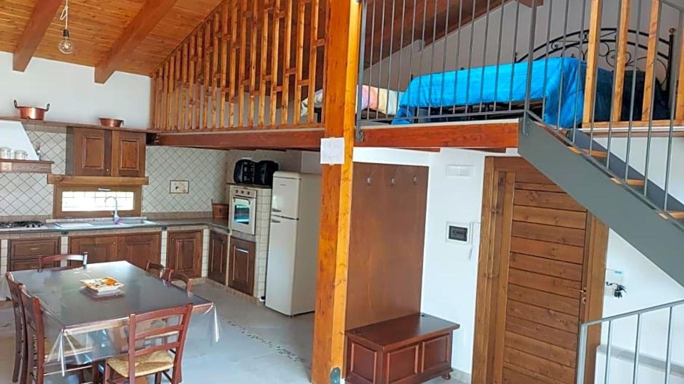 La Casa Sull'aia,AV