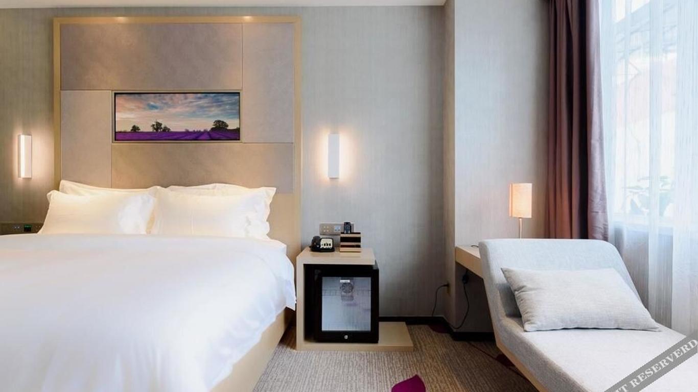 Lavade Hotel Gz Railway Station Branch
