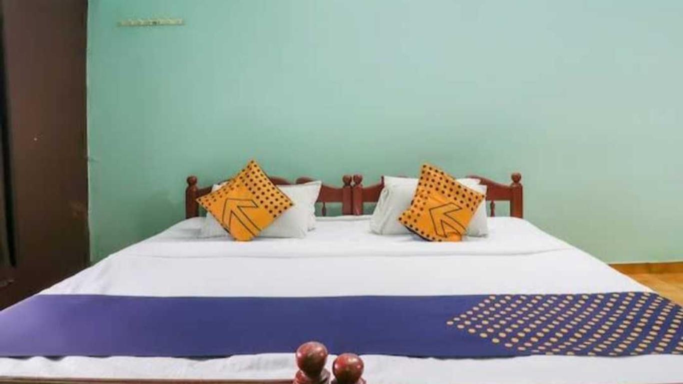 Spot On 700938 Prarthana Residency