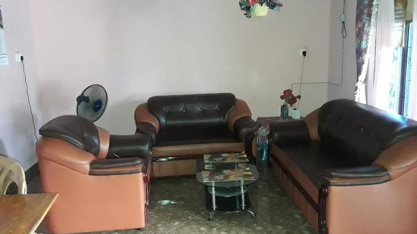 Simla Inn Tourist Guest House