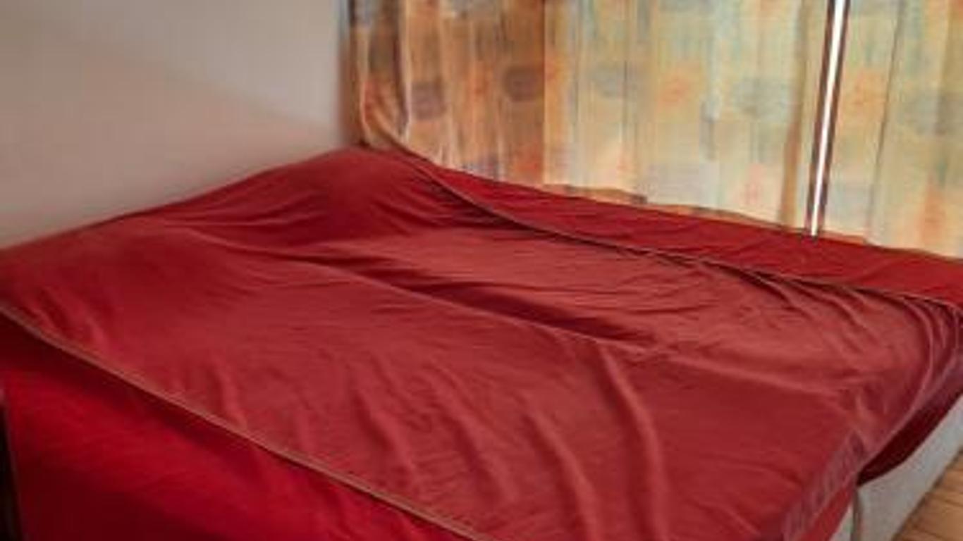 Popov Guest House