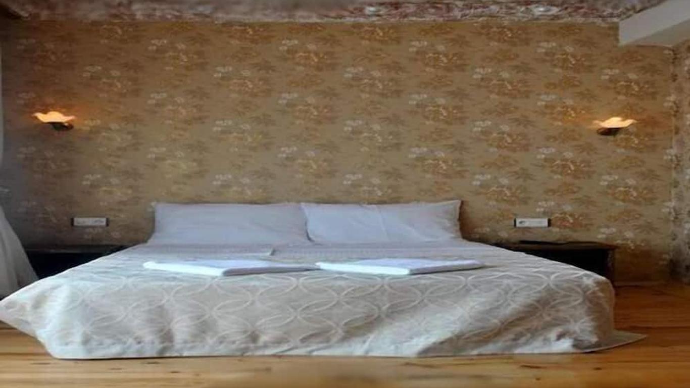 Daisy Hotel Istanbul