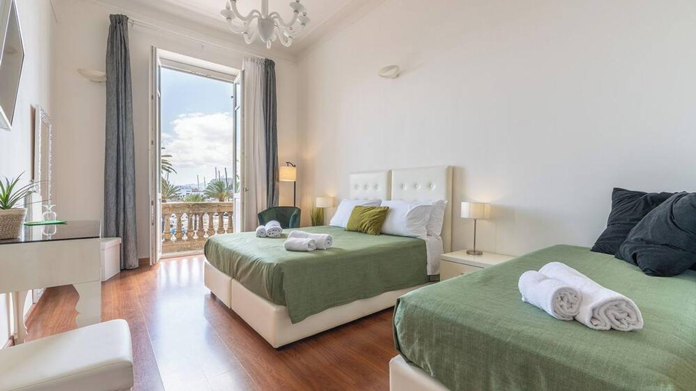 Blanco Rooms