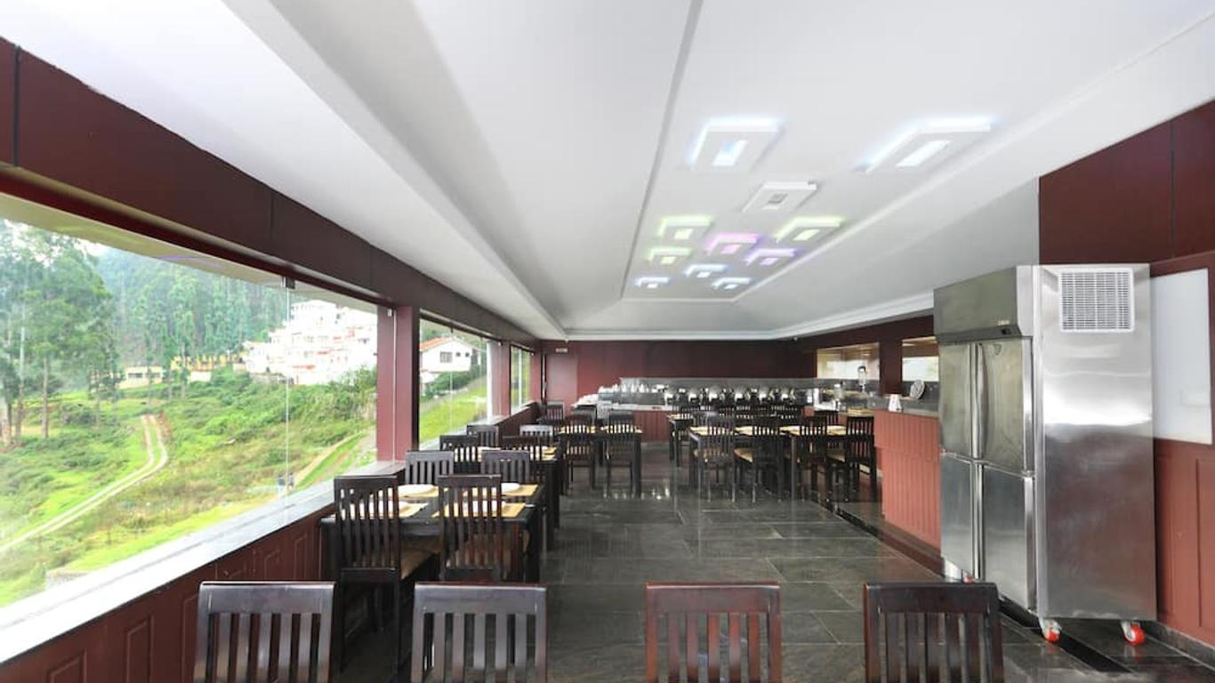 OYO 14261 Tanzanite Inn
