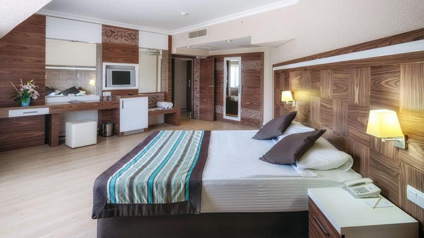 Palmet Kiris Hotel
