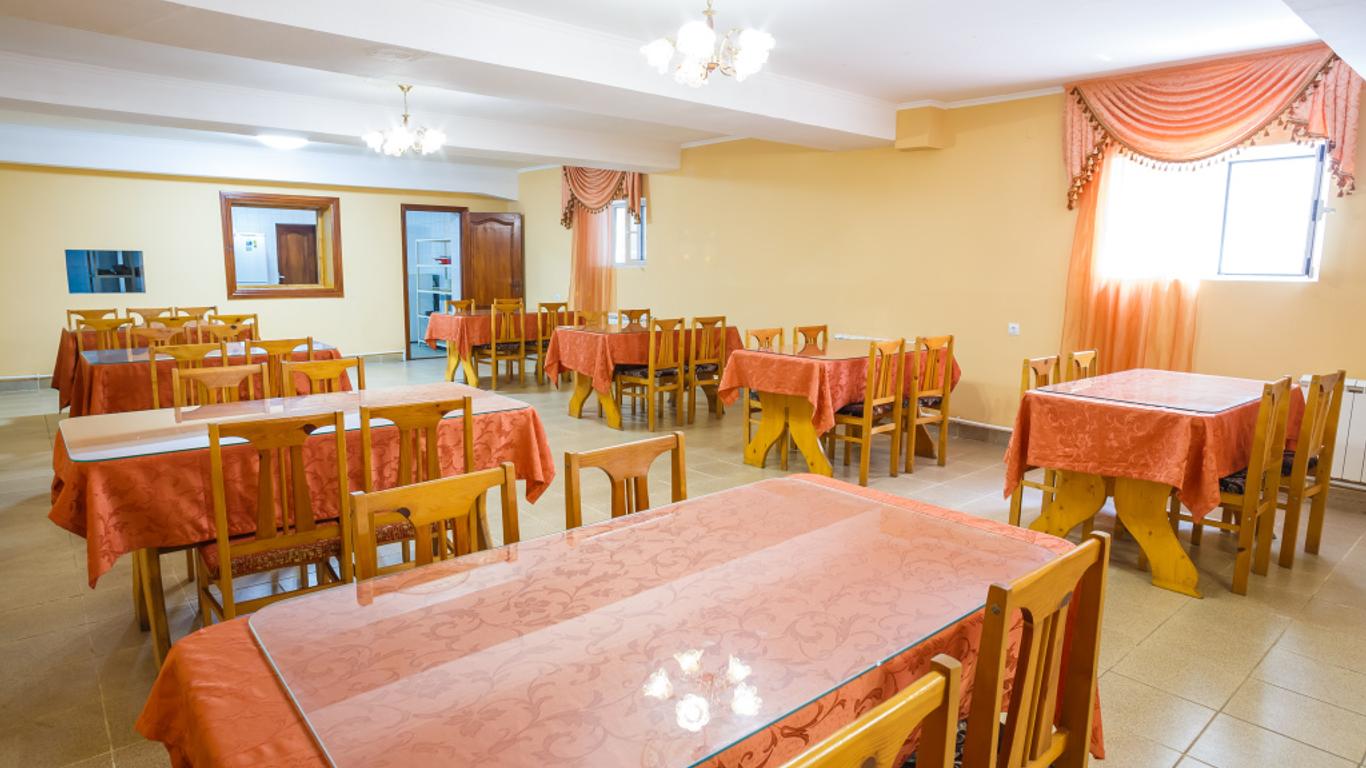 Guest House Apelsin
