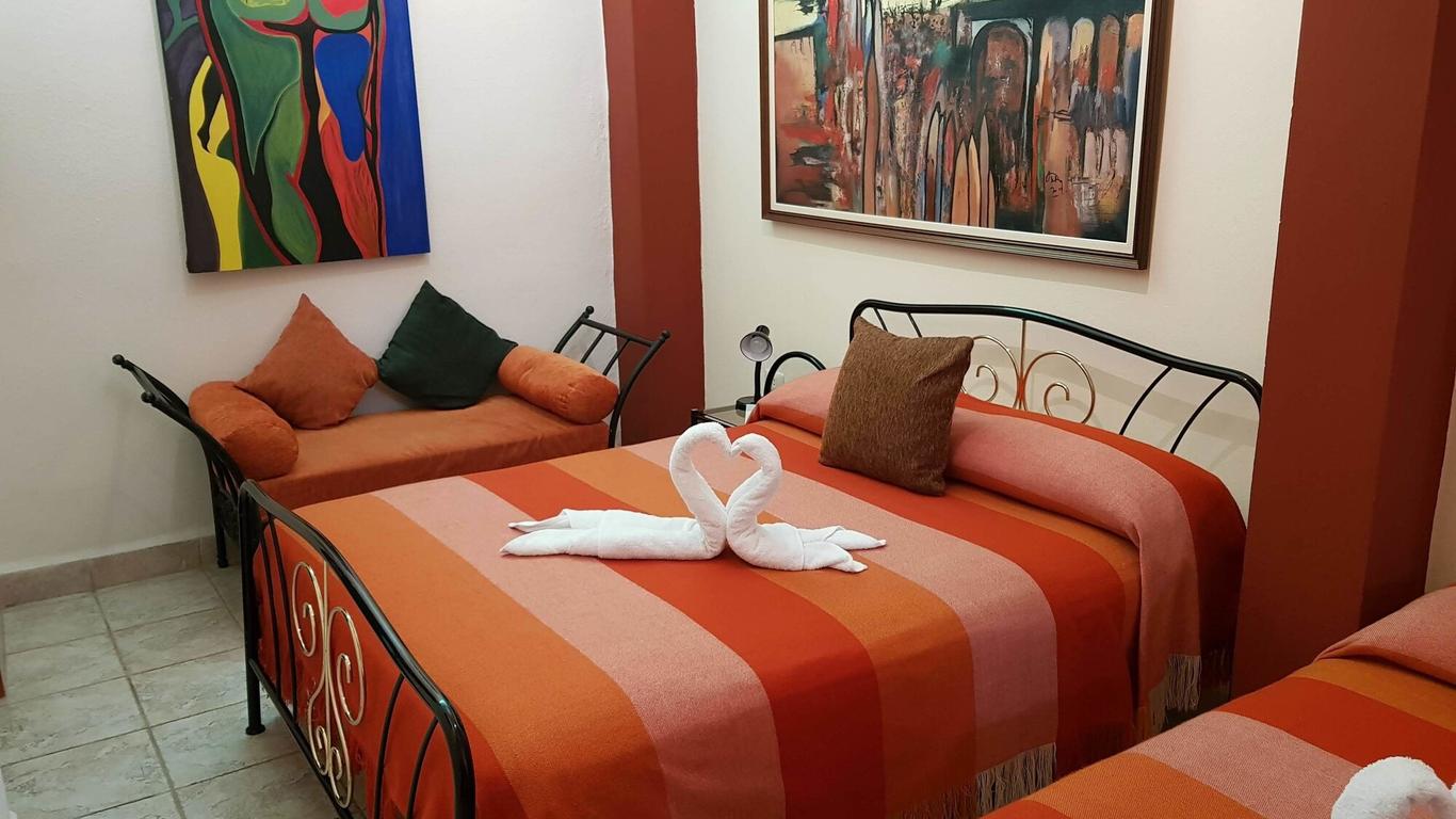 Hostal Mirahabana
