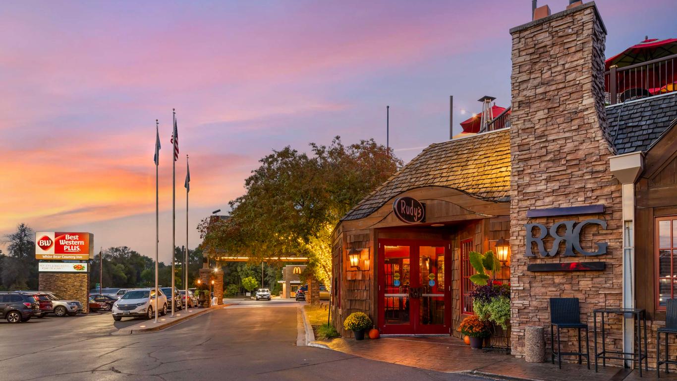 Best Western Plus White Bear Country Inn