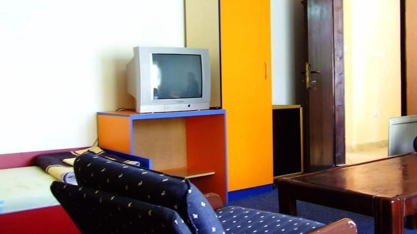 Hostel Domestika
