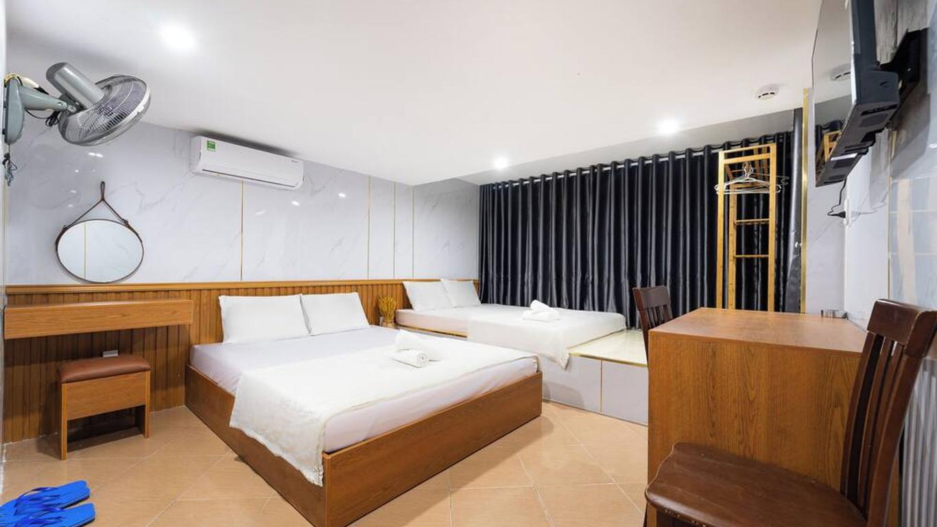 OYO 261 Binh Dung Hotel