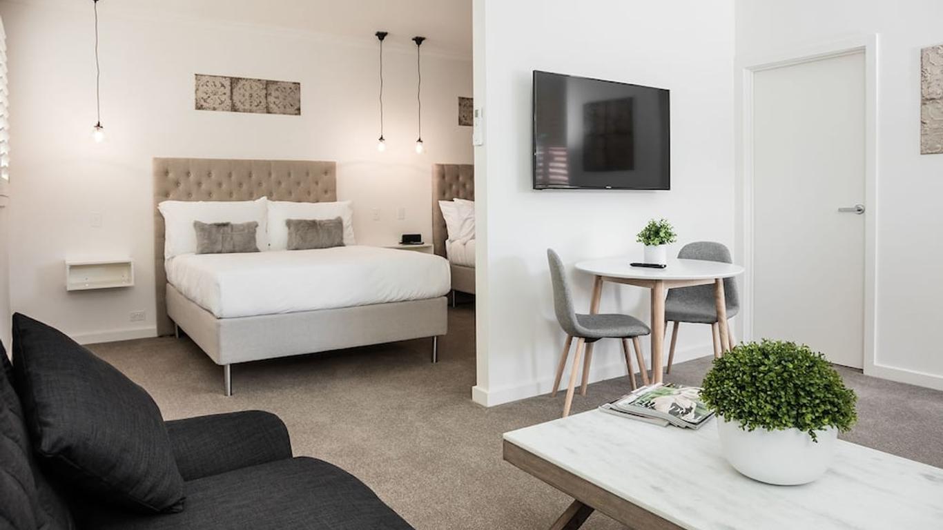Newington Apartments