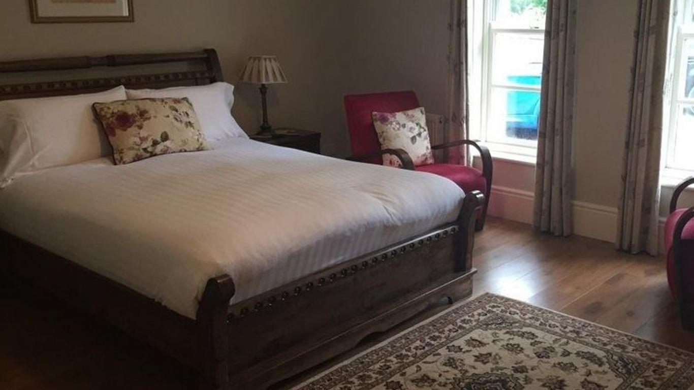 Riversdale Country House