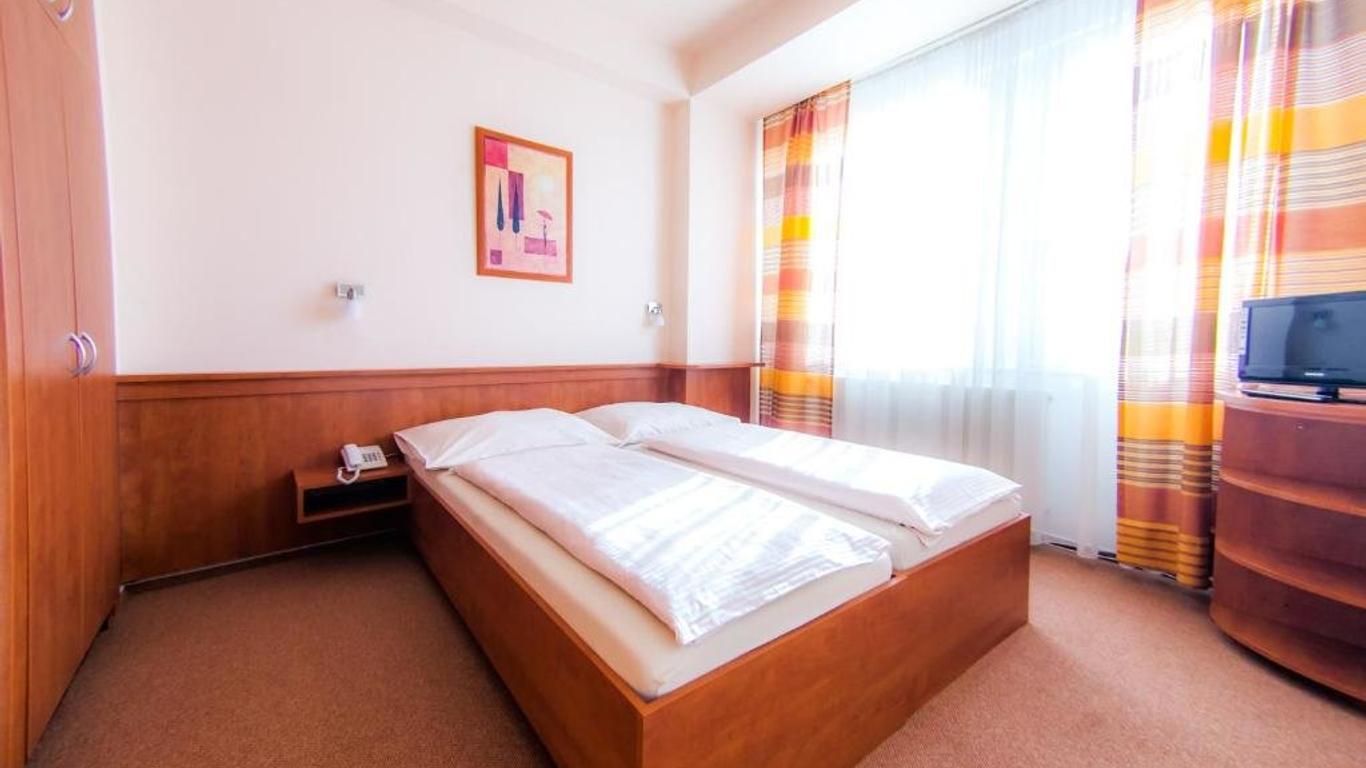 Hotel Vsacan