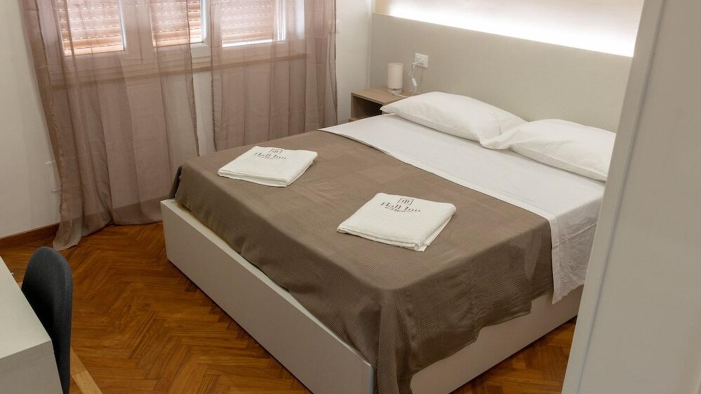 Hall Inn B&B In Naples