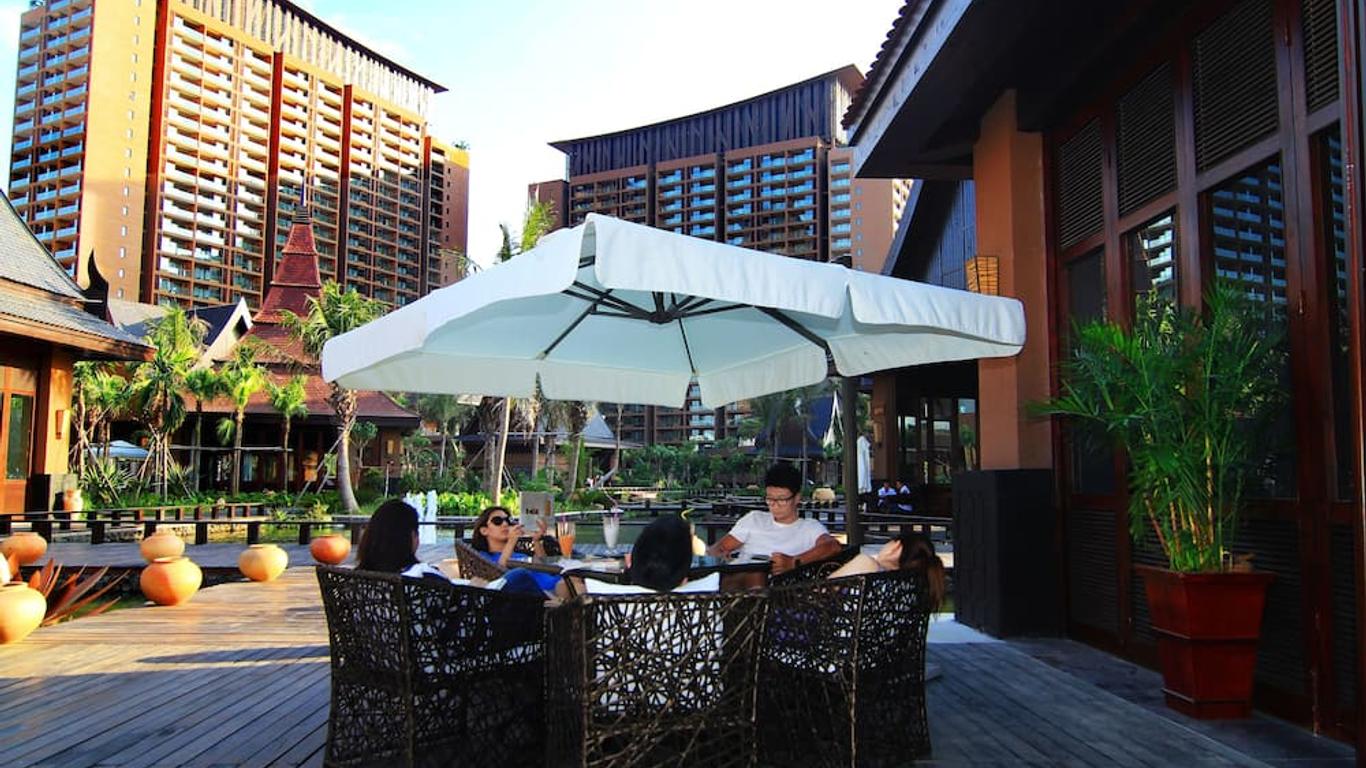 Mangrovetree Resort World - Yelin