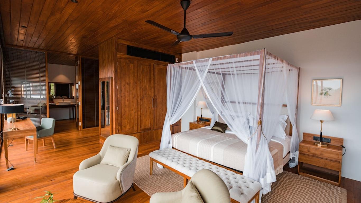 Glenross Living - A Collection of 7 Private Pool Villas and 3 Colonial Suites