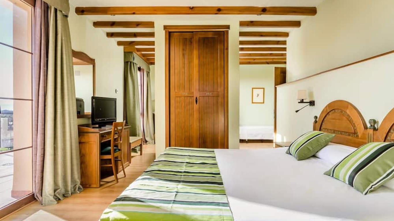 Hotel Rural Los Nogales