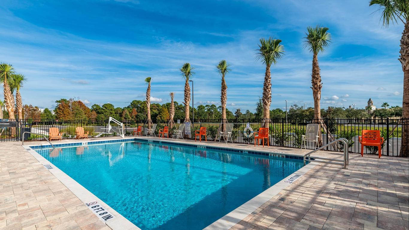 SPOT X Hotel Orlando Intl Dr by The Red Collection