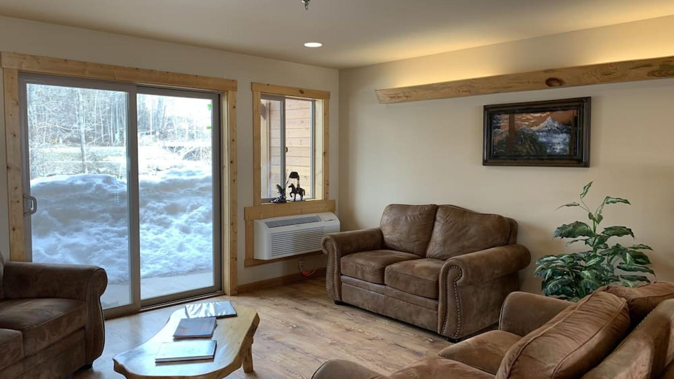 Methow River Lodge