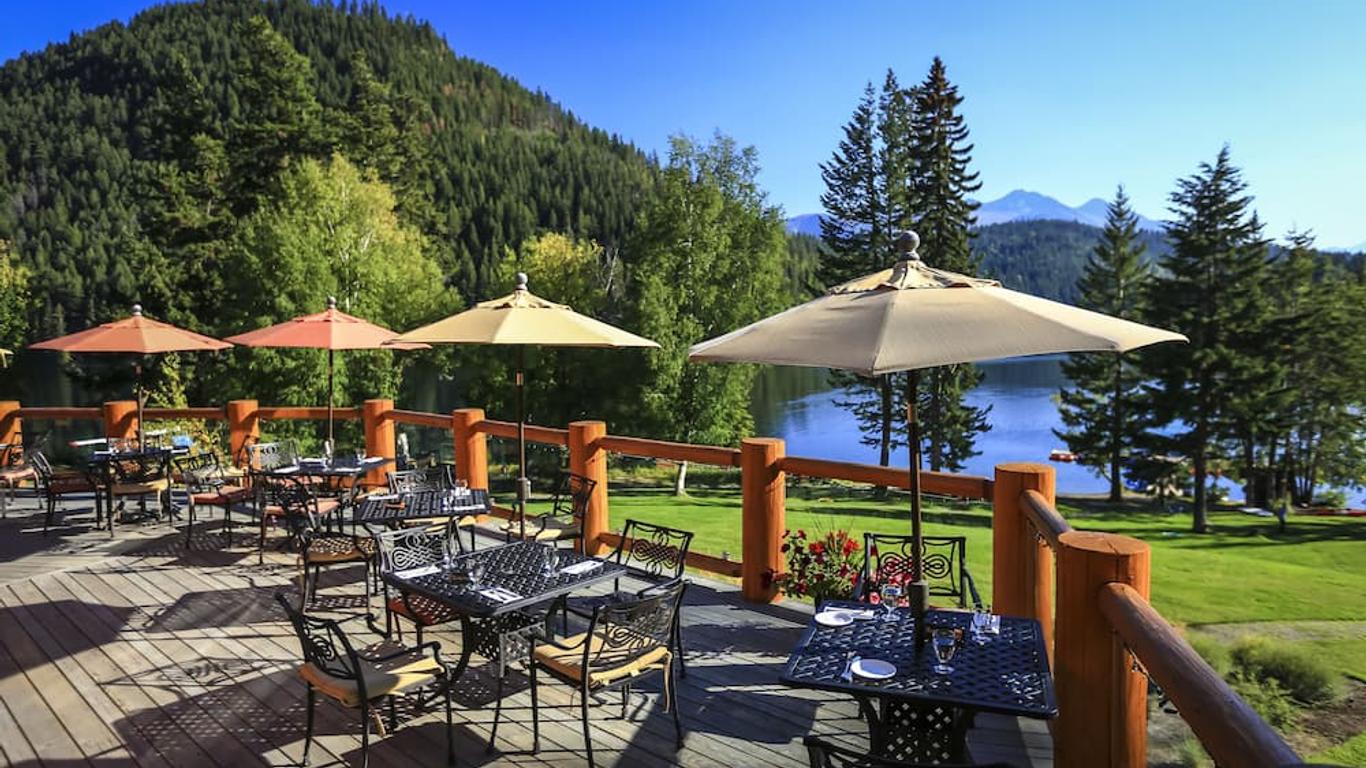 Tyax Lodge & Heliskiing
