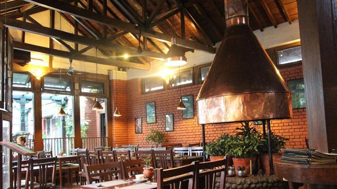 Hotel Mandap