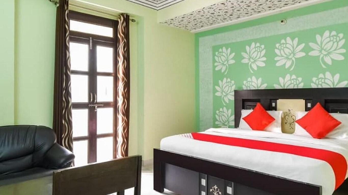 Hotel Malak Mahal Palace