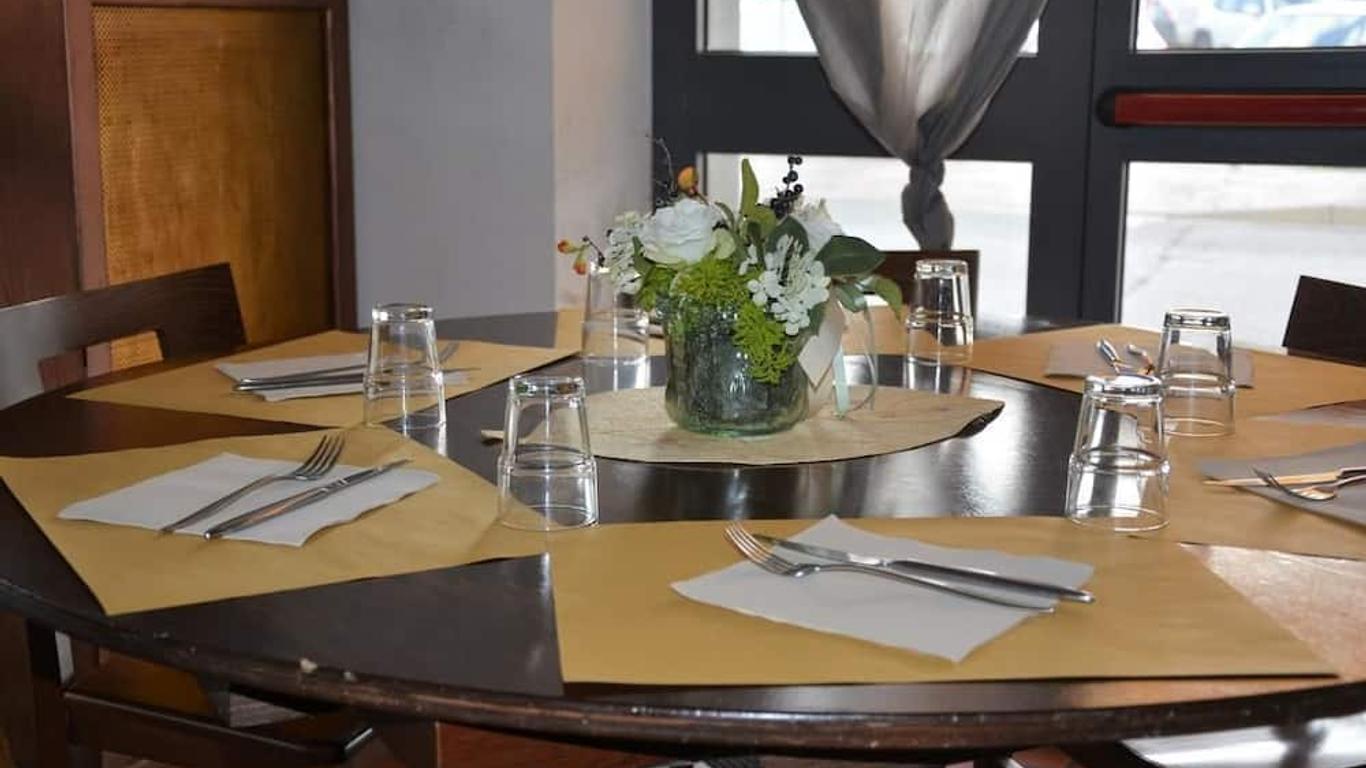 Piccolo Hotel