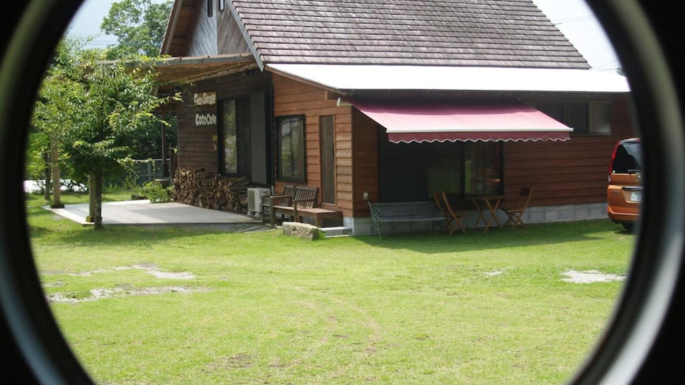 Guesthouse Coco Garage