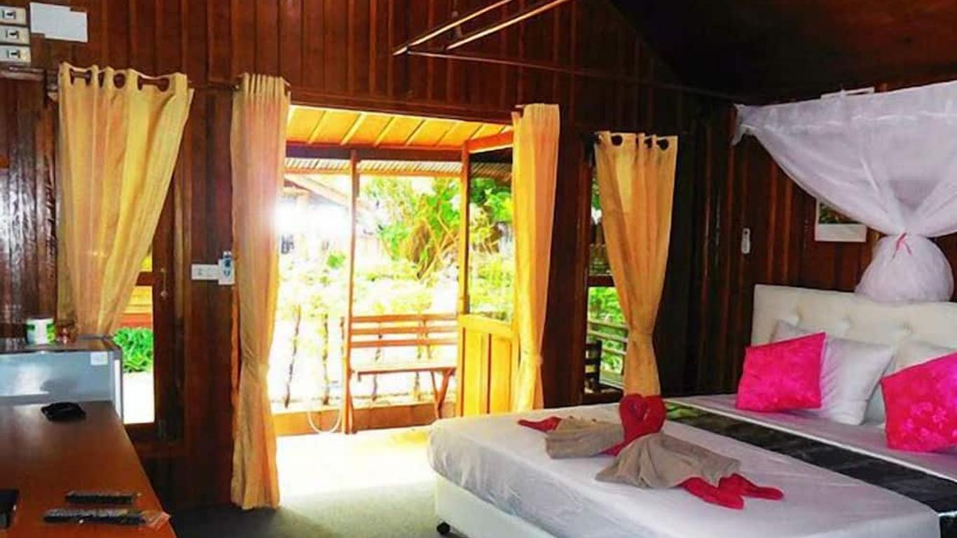 Zanom Sunrise Beach Resort