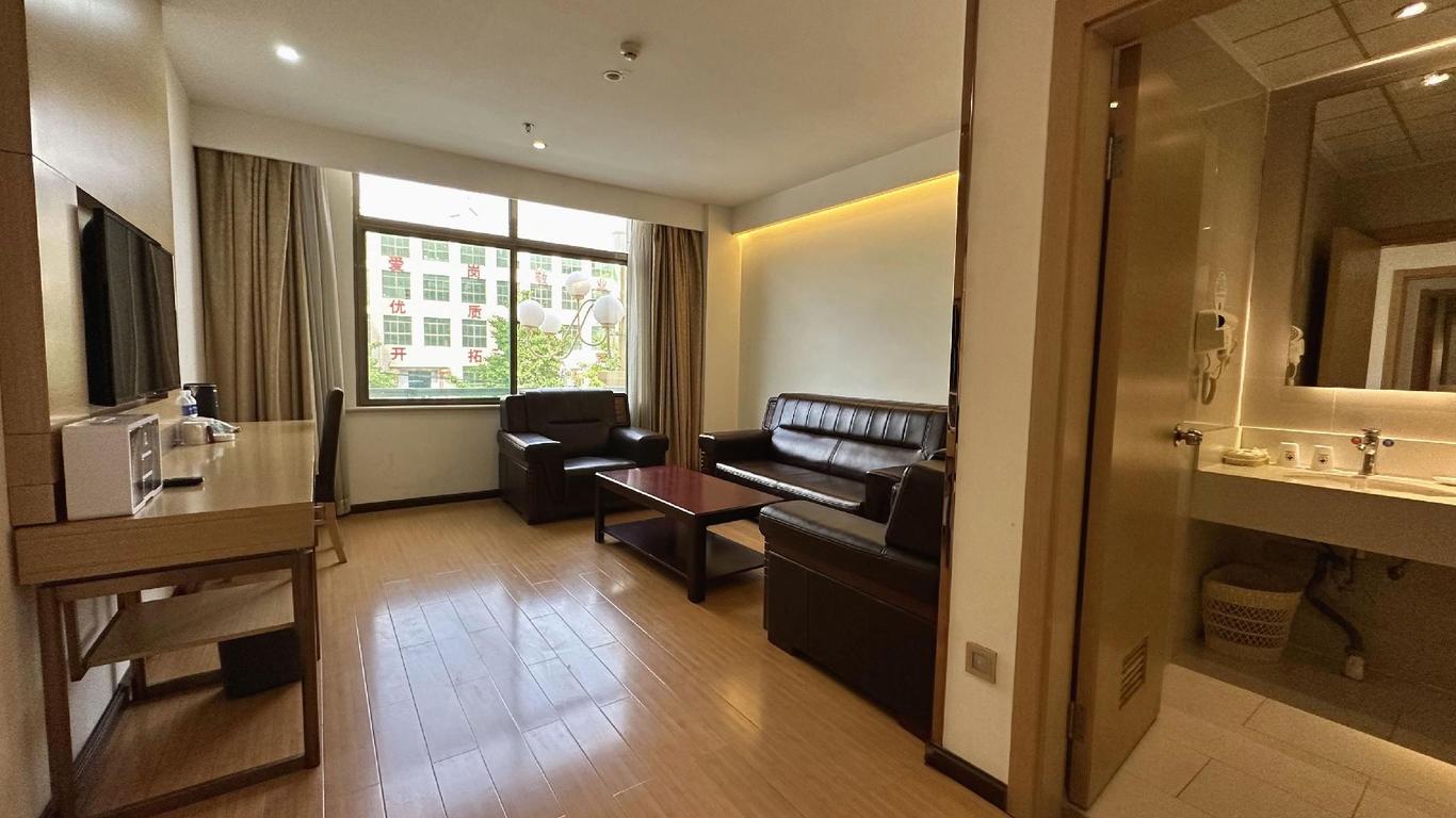 Greentree Inn Hebei Baoding Baiyangdian Express Hotel