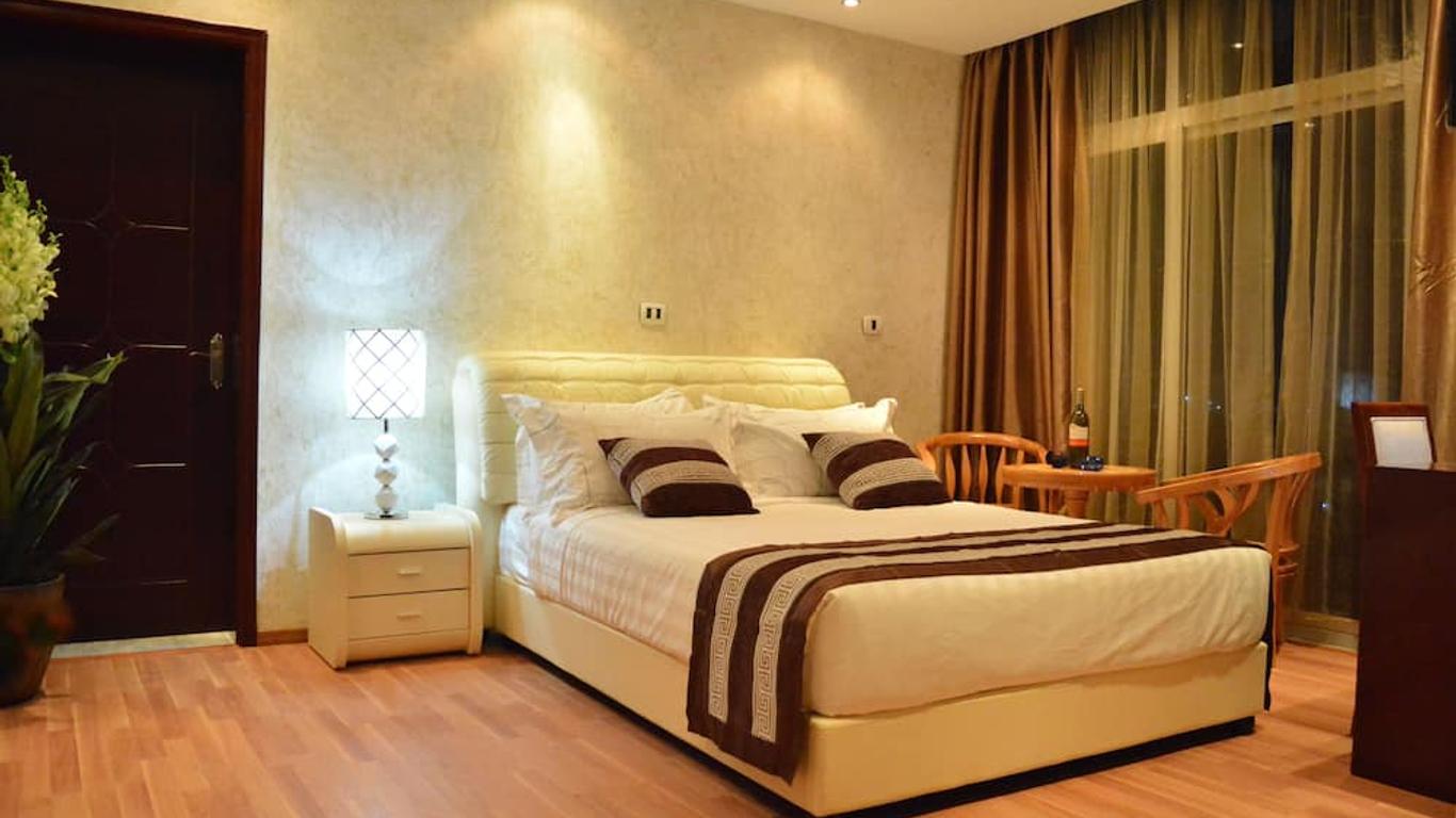 Impress Hotel