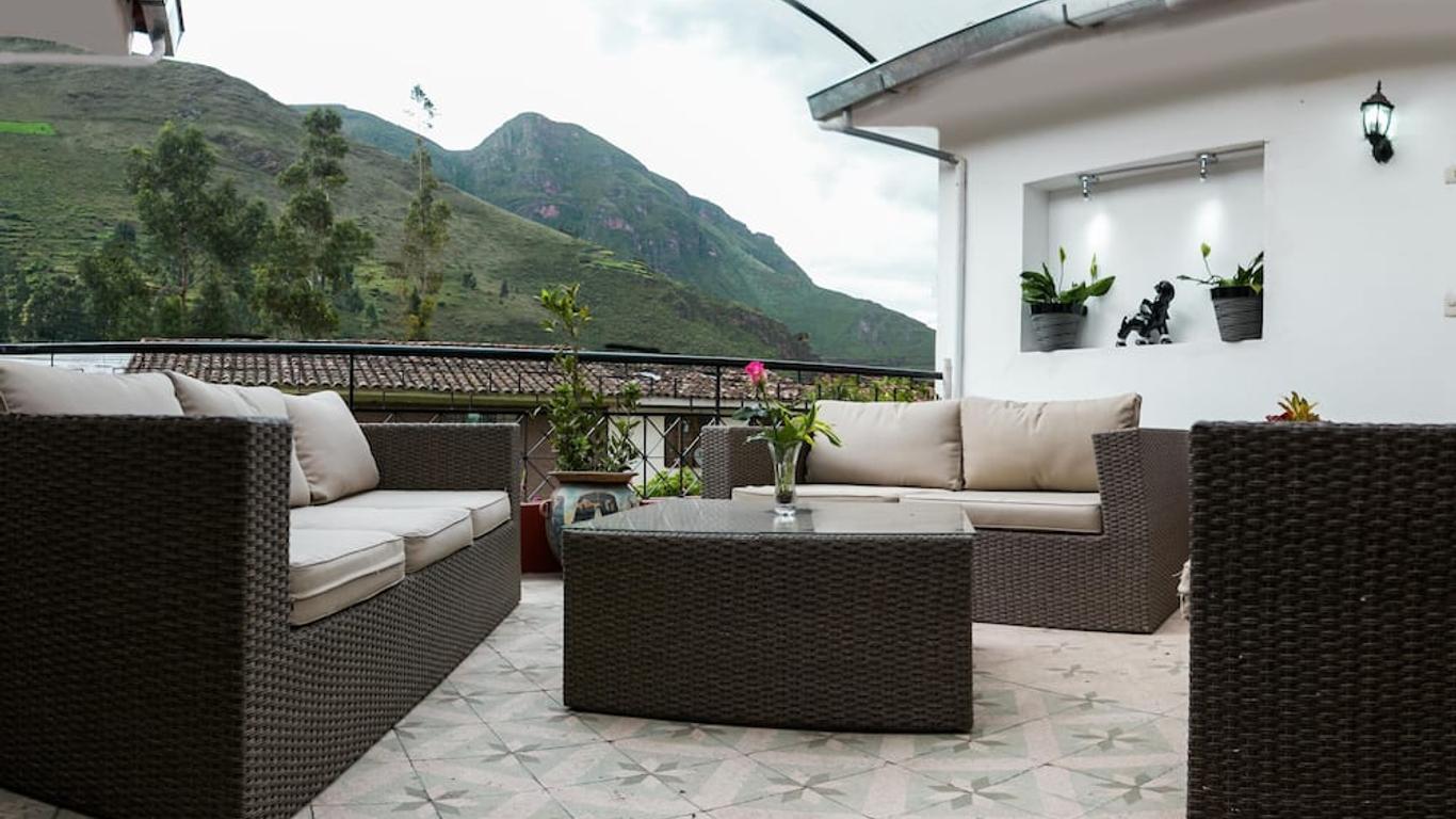 Hotel Los Laureles