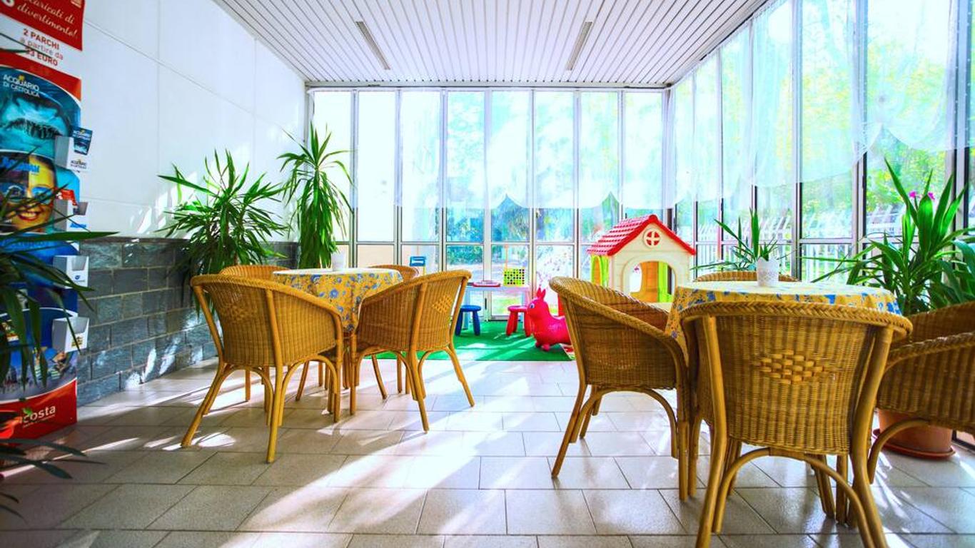 Hotel Majorca