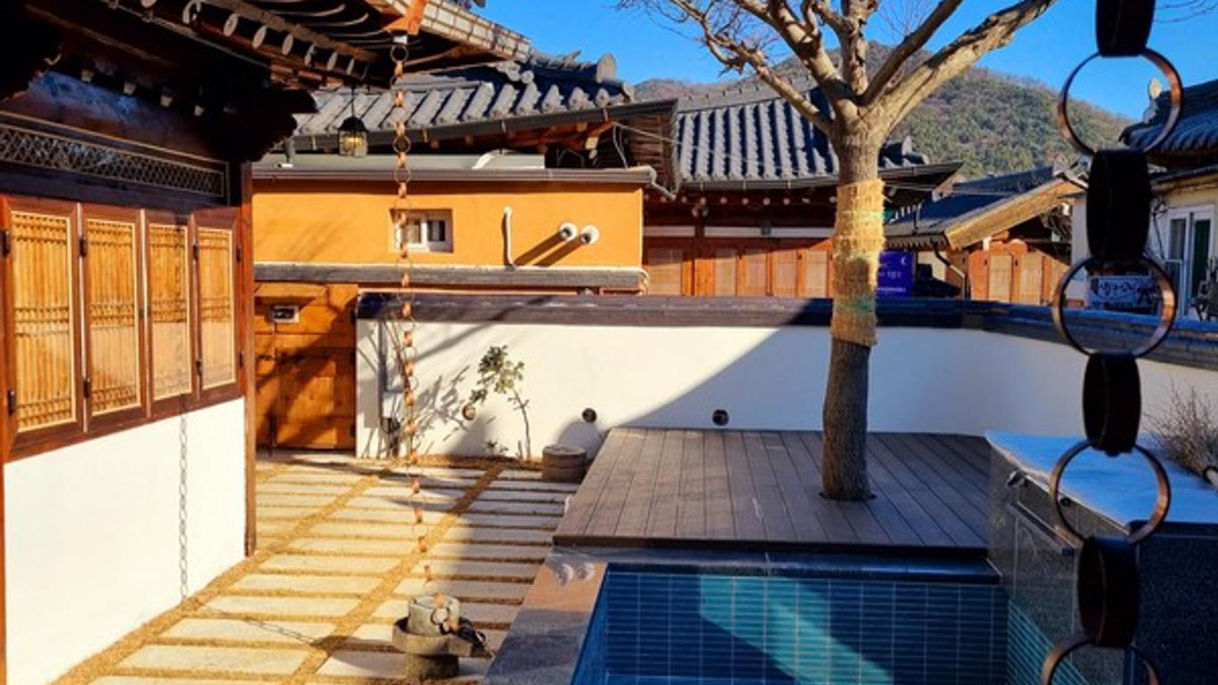 Dalbich Hyang