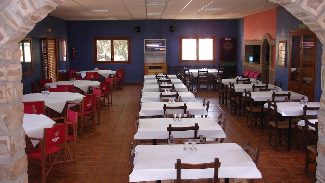 Albergue Restaurante Salto de Bierge - Hostel