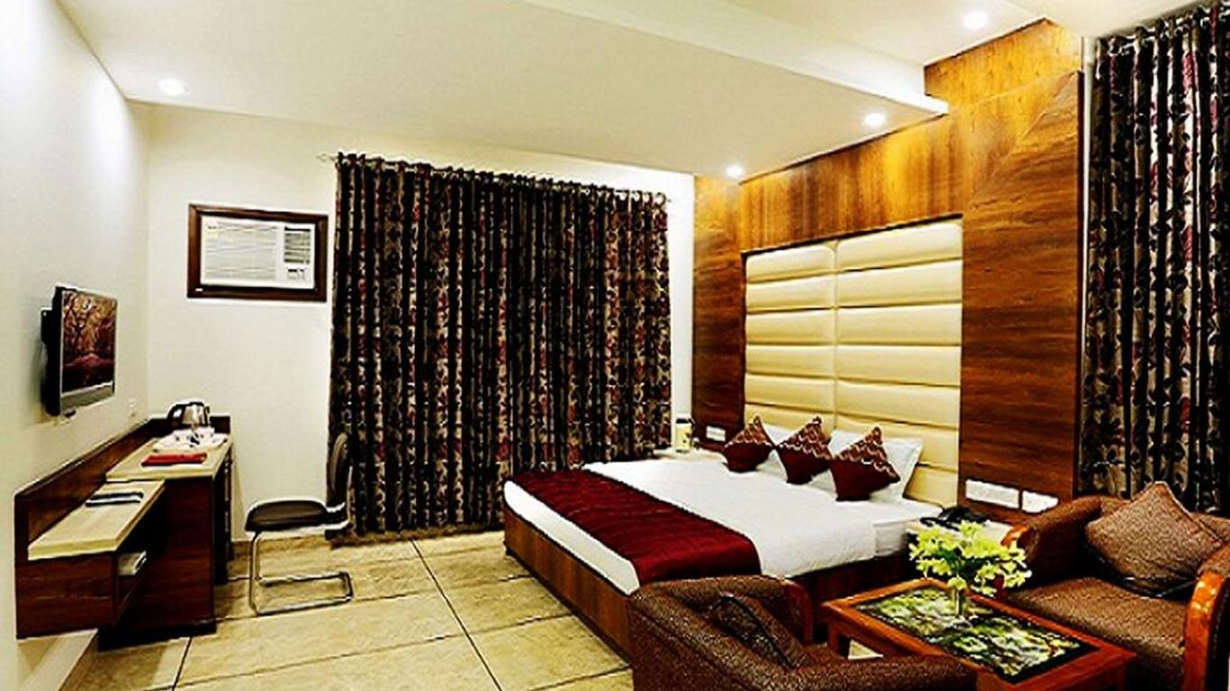 Hotel Grand Inn