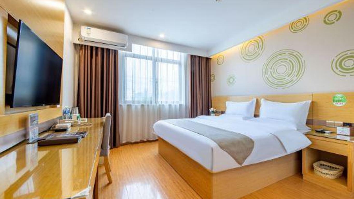Greentree Inn Huayin Huashan Town Huashan Scenicspot Express Hotel
