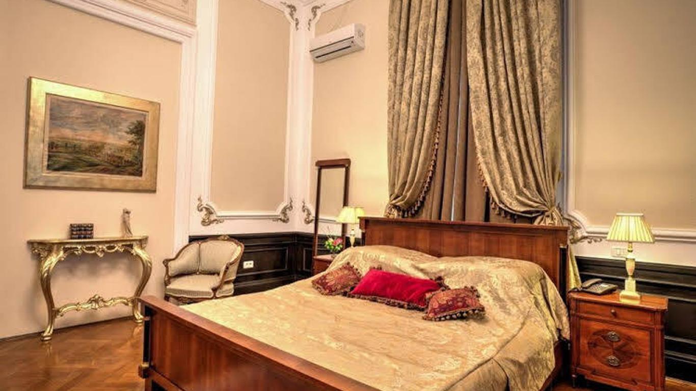 Hotel Grand