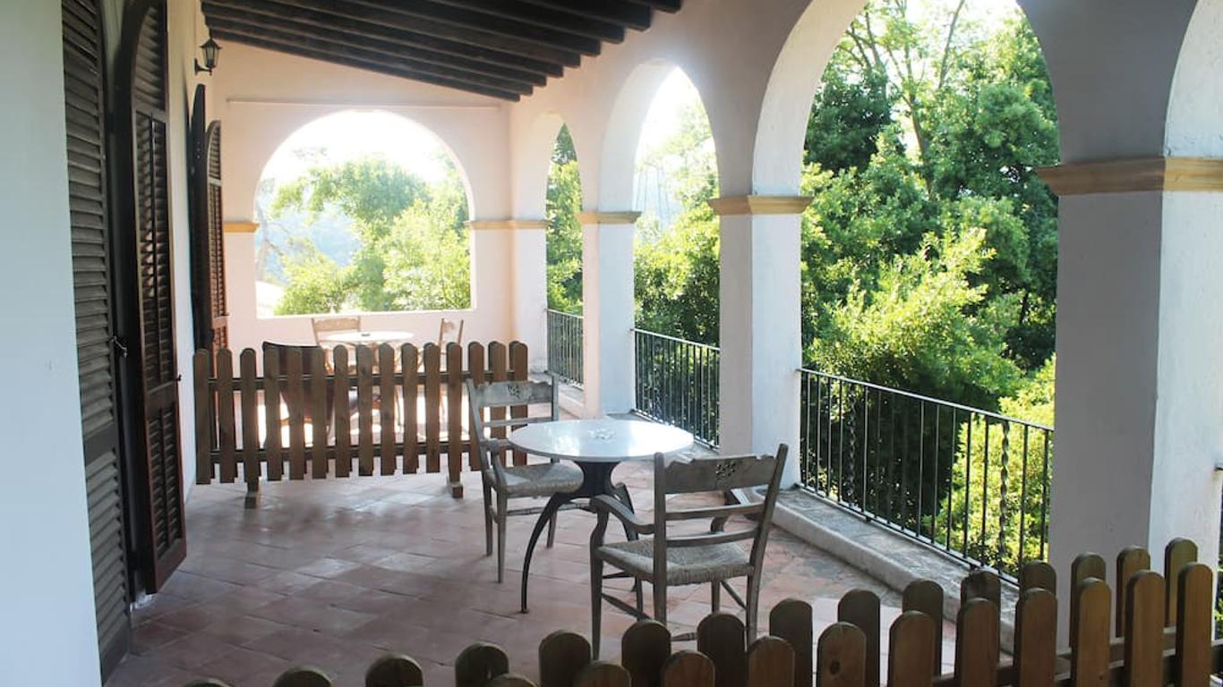 Hostal Rural Mas Blanc
