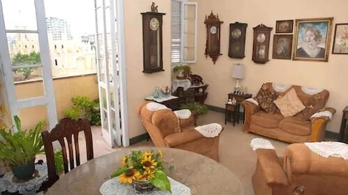 Casa Reloj