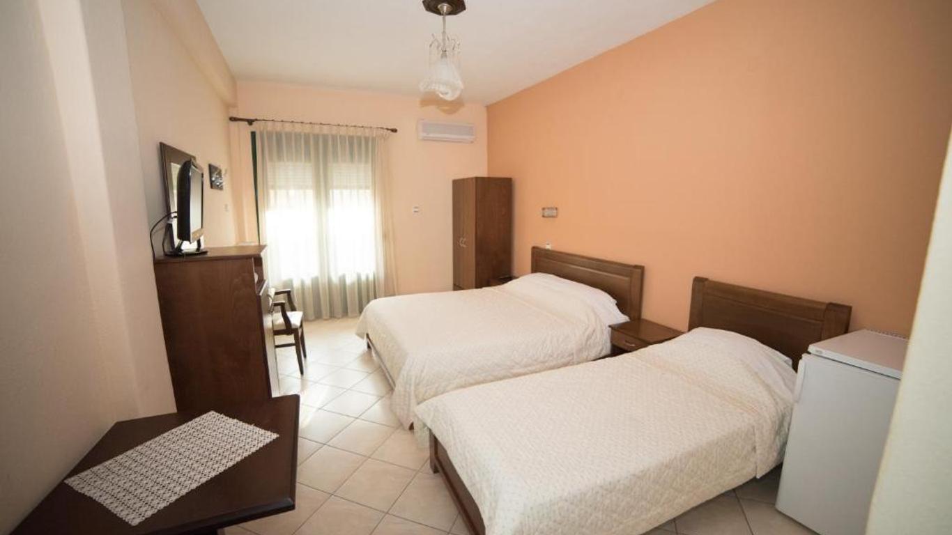 Hotel Galaxias