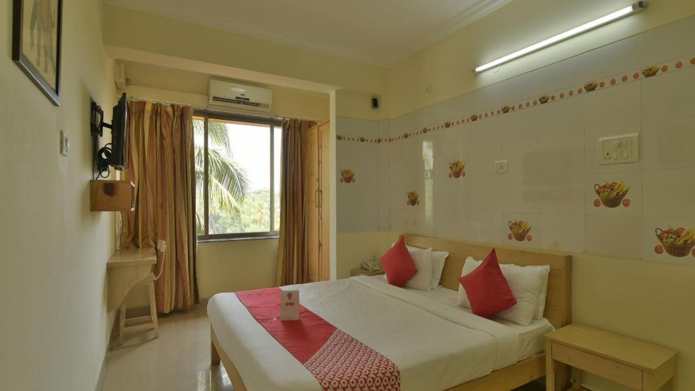 OYO 12993 Pramila Court