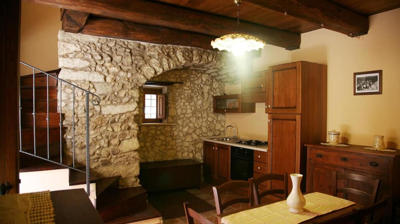 B&b Casa Sguitti Nel Centro Storico Tra