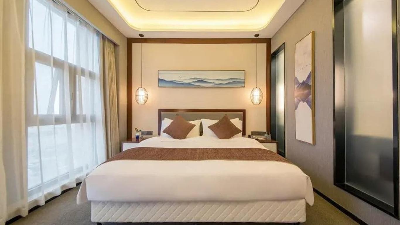 Hyattin Hotel
