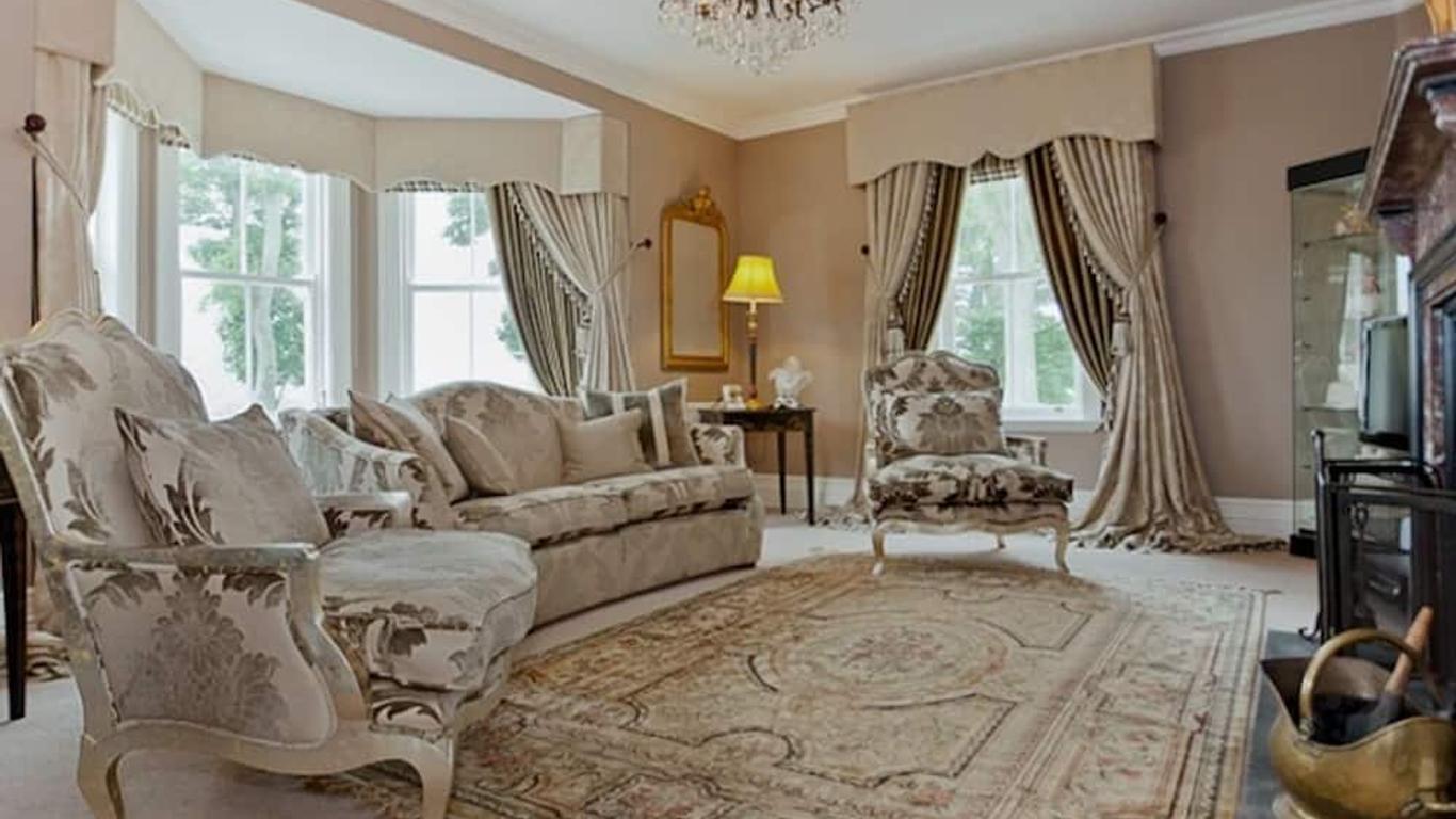 West Longridge Manor B&B